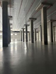 Expo Drive (D16), Warehouse #563349291